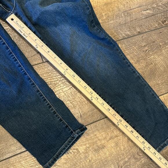 Bundle of 2 Earl Jean Women's Rhinestone Embellished Capris Size 10 - Picture 6 of 15